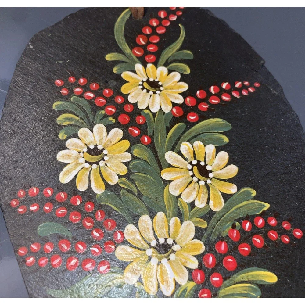 Vintage Hand Painted Slate Floral Plaque Hanging Sign Painted‎ Leather String